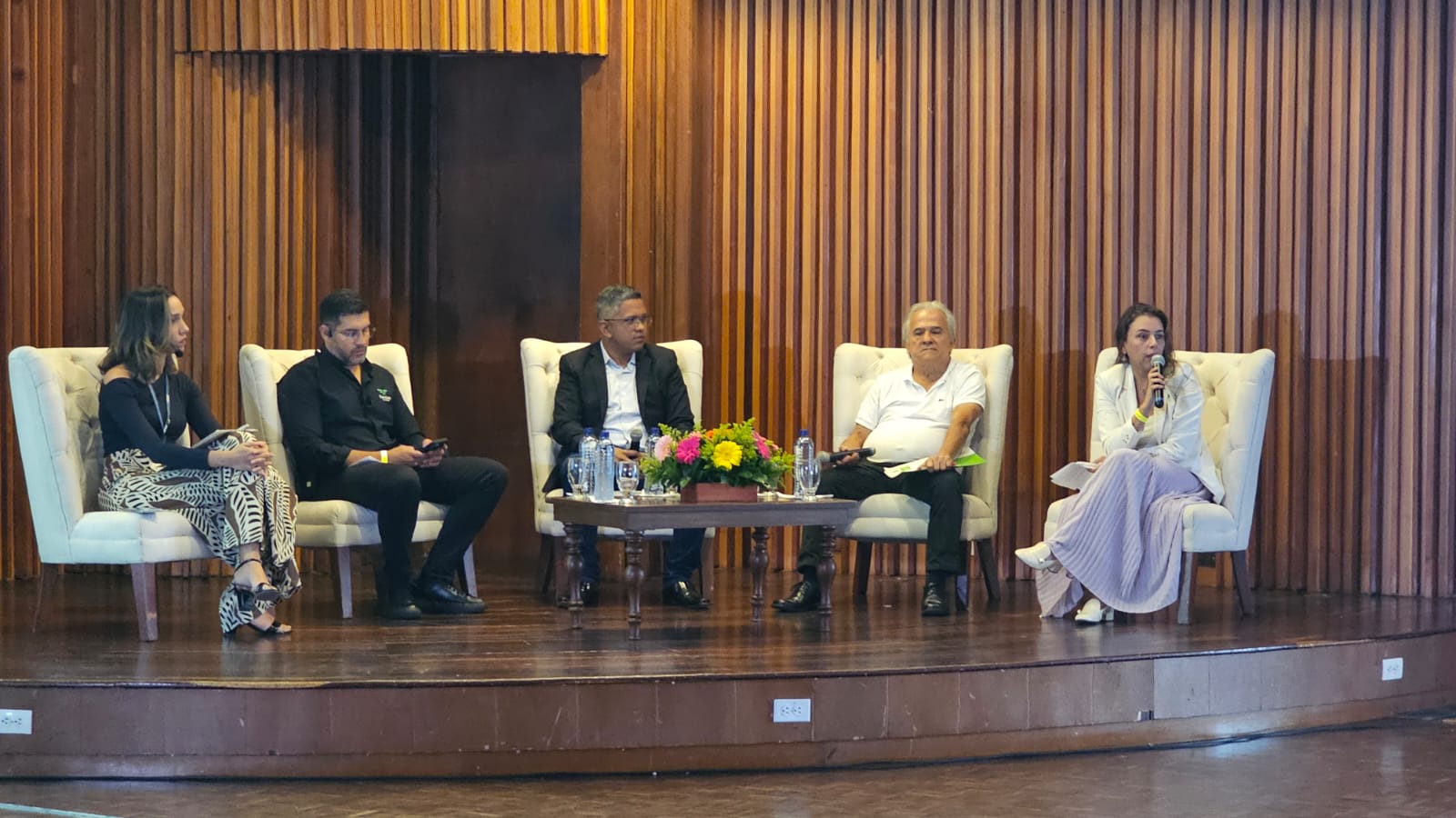 panel de transformacion energetica encuentro PYC panel de transformacion energetica encuentro PYC